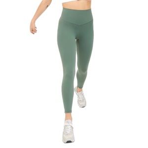 Aerie Offline High Rise Ankle Leggings Sage Green Size M